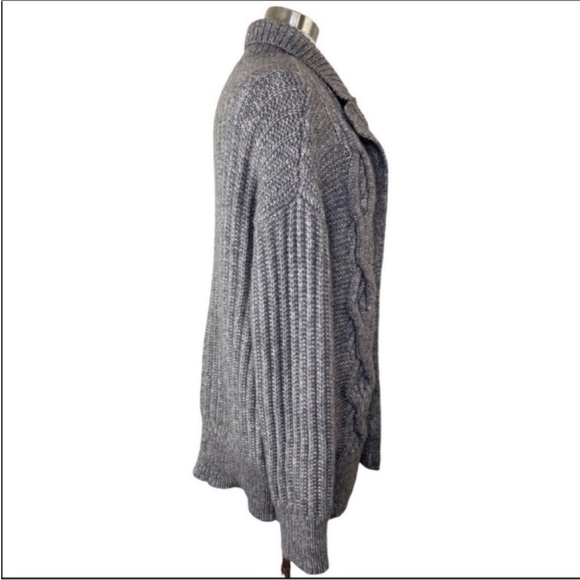 INTERMIX Carlyle Cable Chunky Knit Cardigan size M/L - Picture 5 of 11
